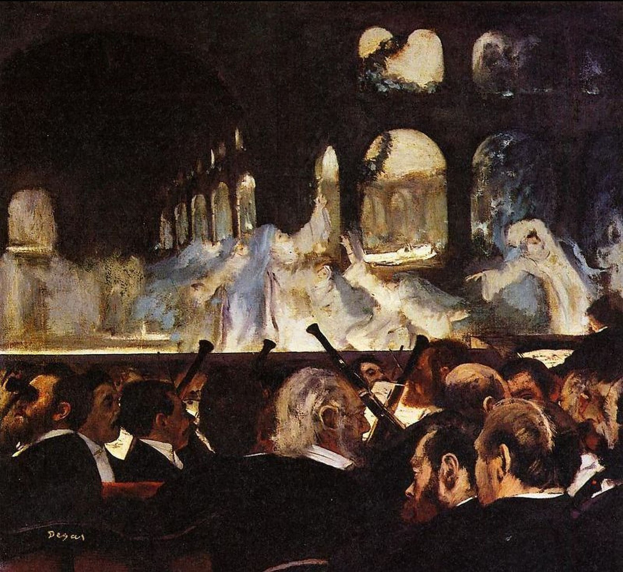 Gemälde 'Das Konzert im Opernhaus' von Edgar Degas, das eine Gruppe von Menschen in einem Raum zeigt, einige halten Musikinstrumente, im Hintergrund sind Säulen und eine Wand, und Text oben und unten.