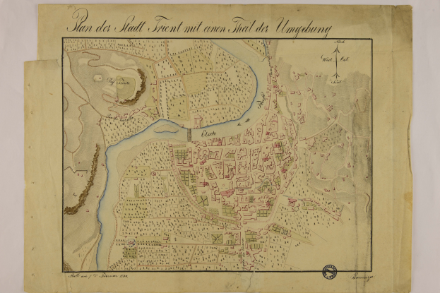 Ein detailliertes altes Stadtplan von Hamburg, Deutschland, auf einem weißen Hintergrund, der Straßen, Gebäude und andere Merkmale der Stadt zeigt.