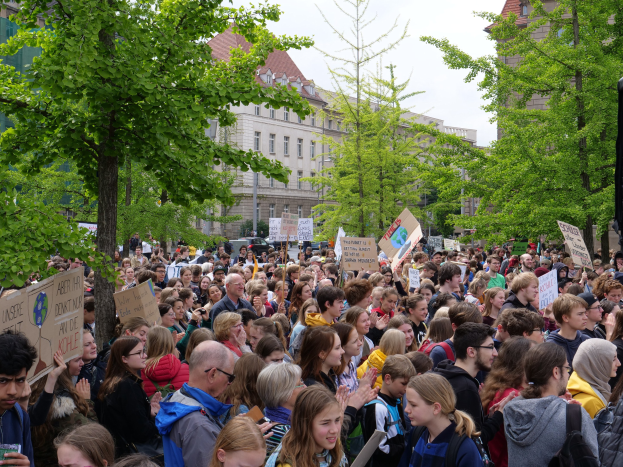 Hikel drückt Missbilligung über SPD-Kreisdärztin aus