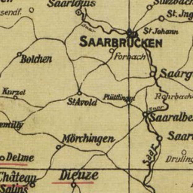 Ein detaillierter alter Stadtplan von Saarbrücken, Deutschland, mit Straßen, Gebäuden und Sehenswürdigkeiten, der klassische Schriftarten verwendet.