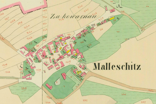 Alte Karte von Mallschitz, Deutschland, mit nummerierten Gebäuden und Straßen, die in Text beschriftet sind.