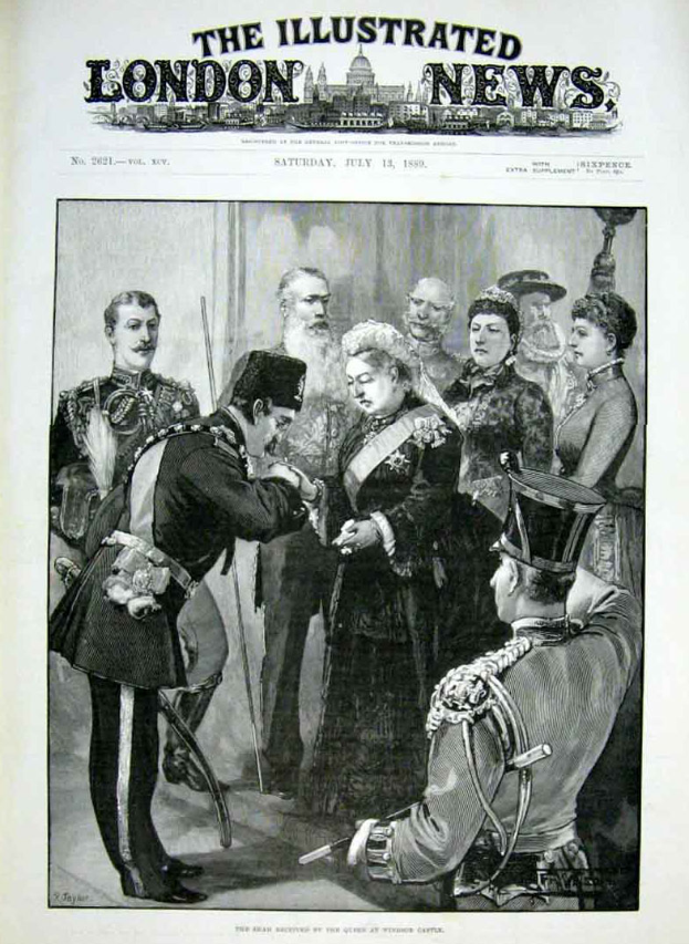 Ein altes Buch mit einem Schwarz-Weiß-Coverfoto von Queen Elizabeth II und Prinz Philip, Duke of Edinburgh, betitelt mit 'The Illustrated London News'.